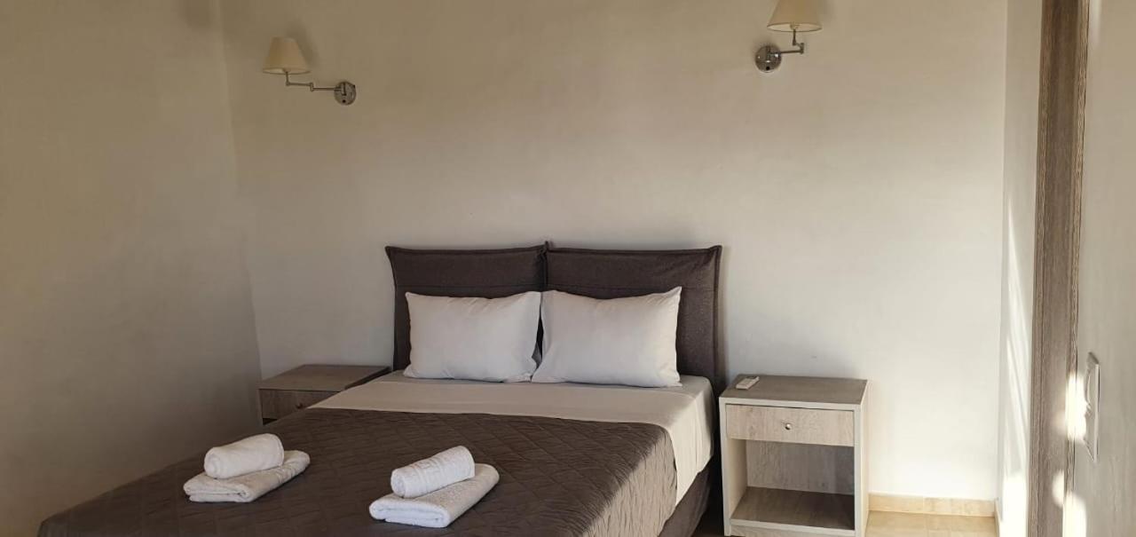 Mykonos Vibes Airport Studios And Apartments Mykonos Town ภายนอก รูปภาพ