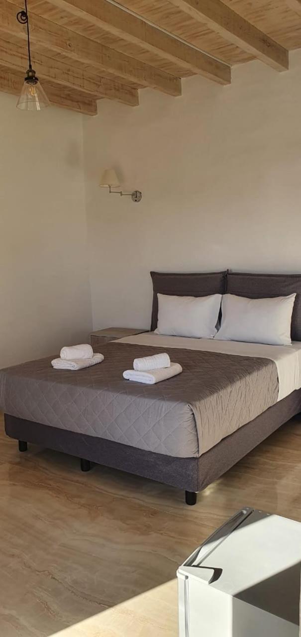 Mykonos Vibes Airport Studios And Apartments Mykonos Town ภายนอก รูปภาพ