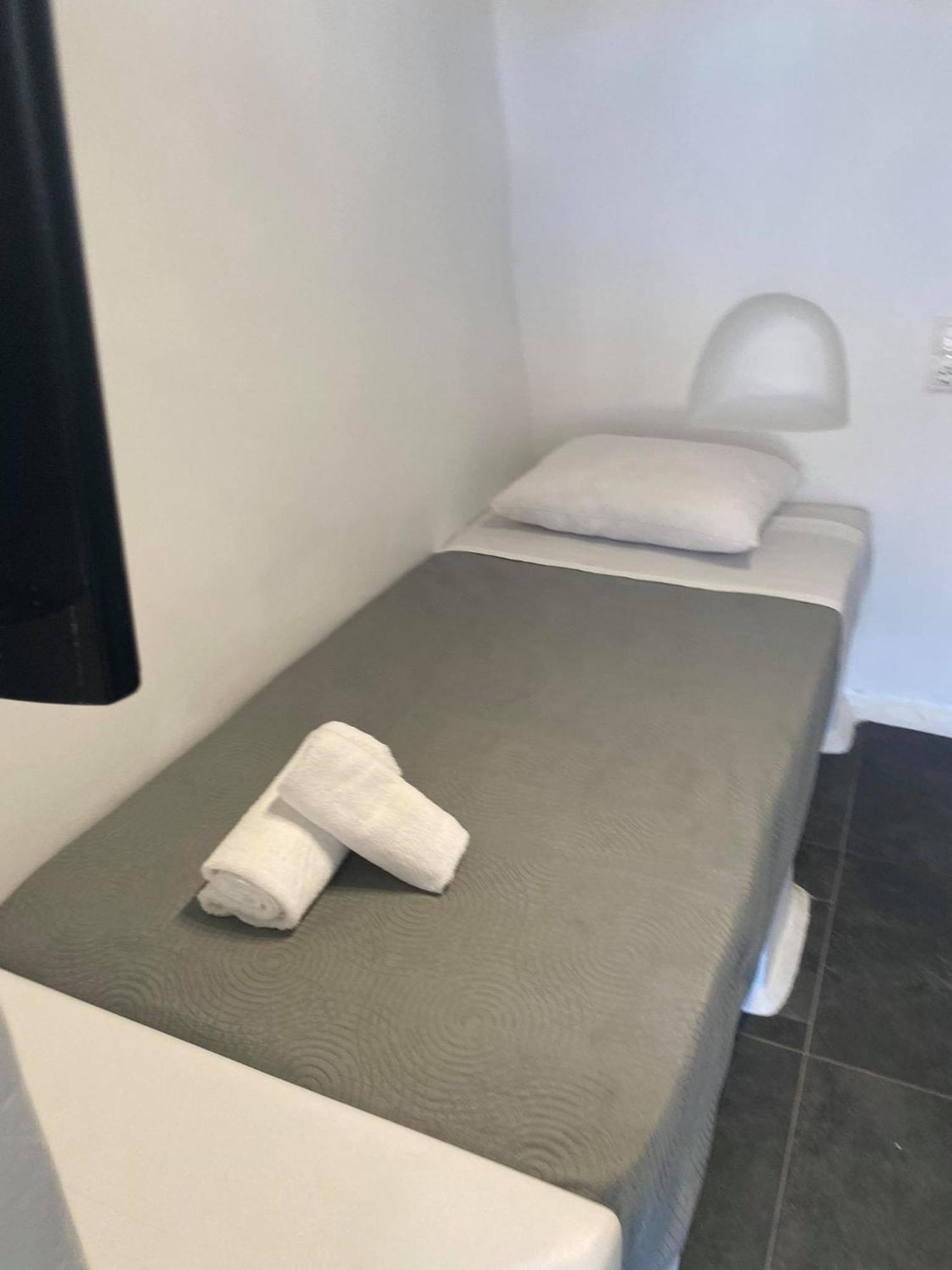 Mykonos Vibes Airport Studios And Apartments Mykonos Town ภายนอก รูปภาพ