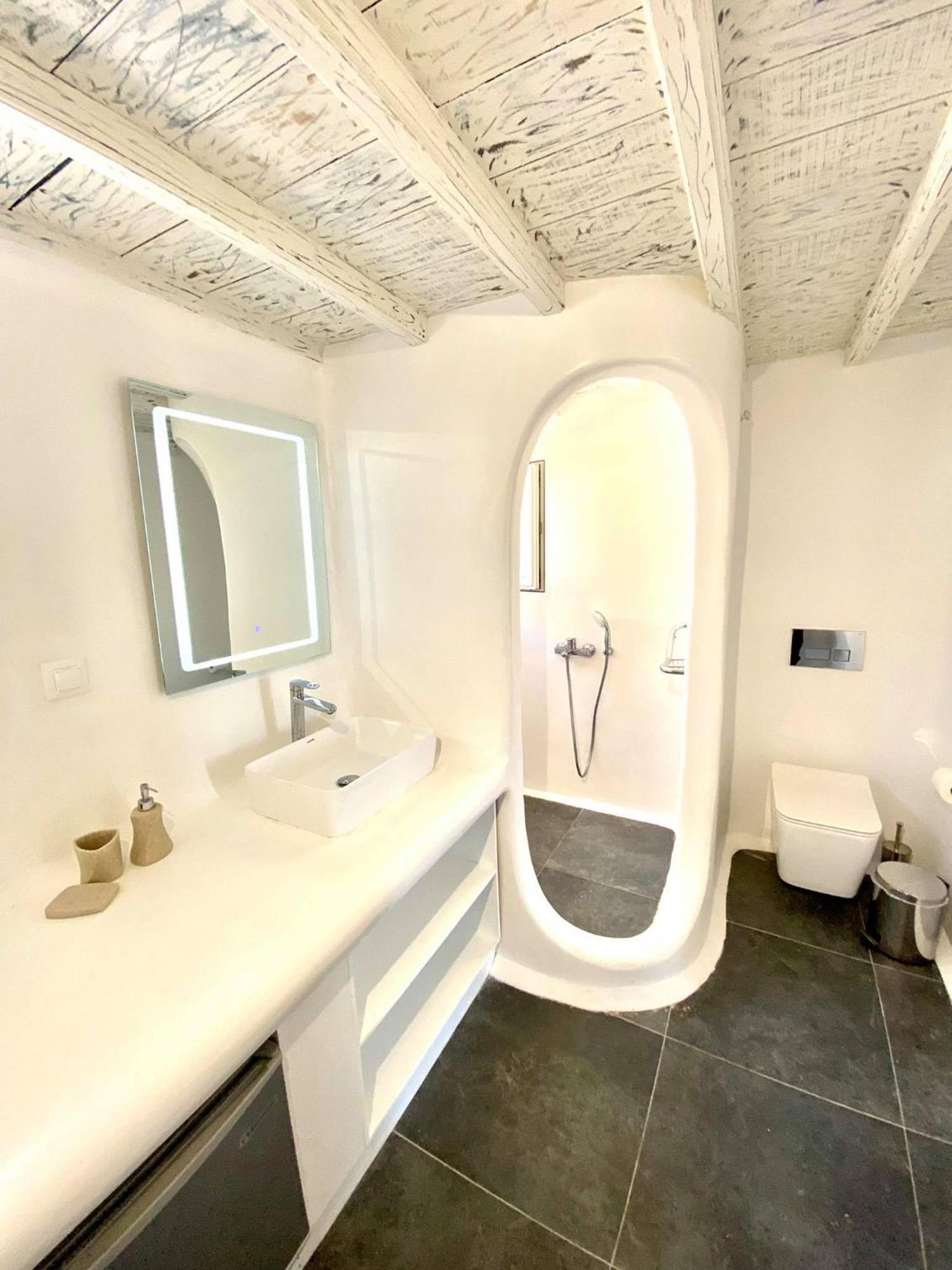 Mykonos Vibes Airport Studios And Apartments Mykonos Town ภายนอก รูปภาพ